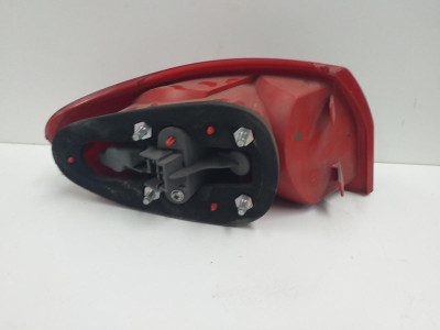 PILOTO TRASERO DERECHO, Alfa Romeo, 147 (190)