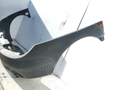 PARAGOLPES DELANTERO