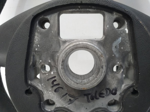  VOLANTE Seat TOLEDO (5P2) 