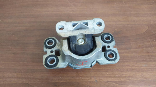 SOPORTE MOTOR IZQUIERDO LAND ROVER FREELANDER (LR2) 