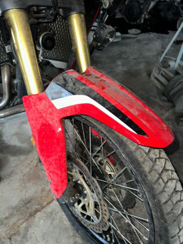 GUARDABARROS DELANTERO used