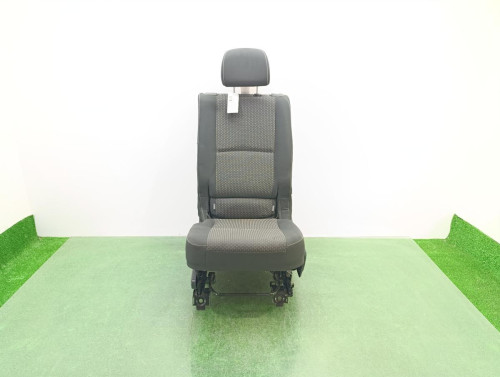 ASIENTOS TRASERO IZQUIERDO Toyota VERSO (AUR2/ZGR2) 