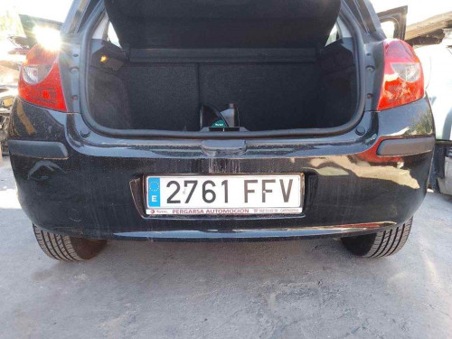 PARAGOLPES TRASERO Renault CLIO III 