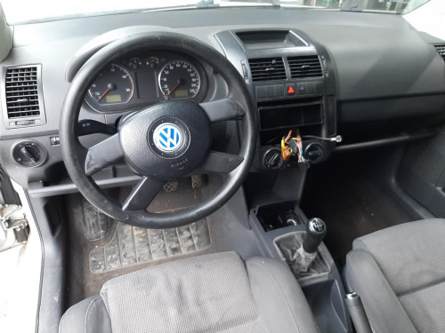  VOLKSWAGEN POLO IV (9N1) 