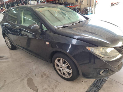 SEAT IBIZA BERLINA (6J5)