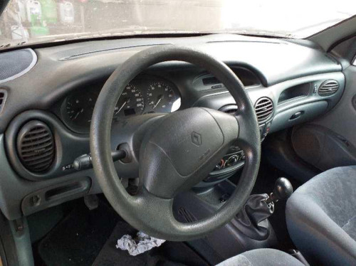  RENAULT MEGANE I CLASSIC (LA0) 