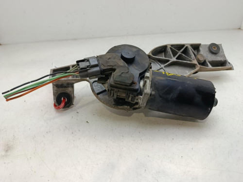 MOTOR LIMPIA DELANTERO NISSAN ALMERA TINO (V10M) 