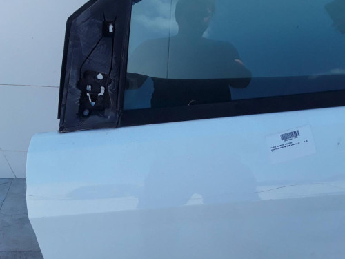 PUERTA DELANTERA IZQUIERDA Ford FOCUS BERLINA (CAP) 