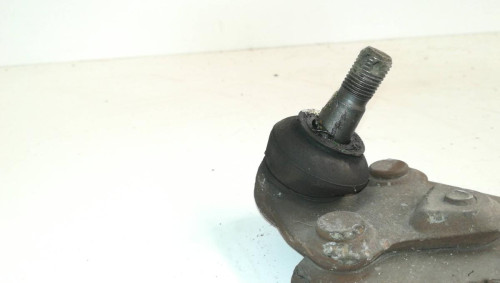 BRAZO SUSPENSION INFERIOR DELANTERO DERECHO Toyota RAV4 (A2) 