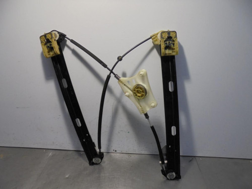 ELEVALUNAS DELANTERO DERECHO SEAT ARONA (KJ) 