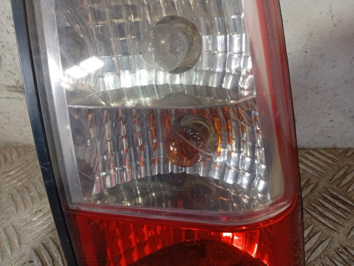PILOTO TRASERO DERECHO 