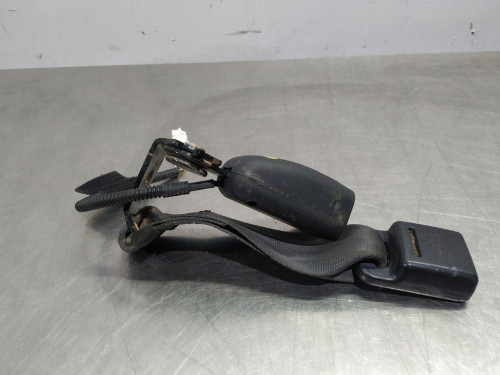  ENGANCHE CINTURON TRASERO DERECHO KIA SPORTAGE (SL) 