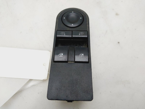 MANDO ELEVALUNAS DELANTERO IZQUIERDO Opel ASTRA H BERLINA 