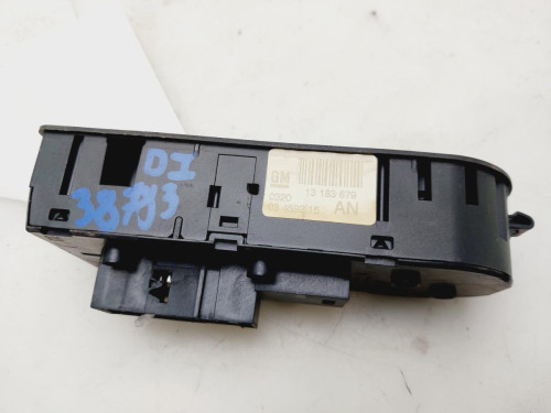 MANDO ELEVALUNAS DELANTERO IZQUIERDO Opel ASTRA H BERLINA 