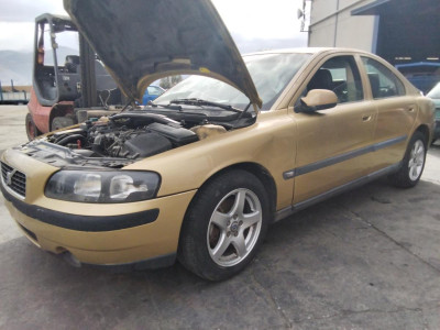 VOLVO S60 BERLINA