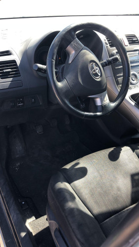 TOYOTA AURIS (E15) — автомобиль-донор на запчасти 