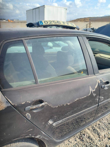  LUNA TRASERA DERECHA VOLKSWAGEN GOLF V (1K1)(10.2003) 