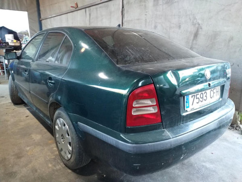 SKODA OCTAVIA BERLINA (1U2) — автомобиль-донор на запчасти 