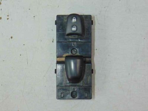  MANDO ELEVALUNAS DELANTERO DERECHO NISSAN MICRA (K14) 