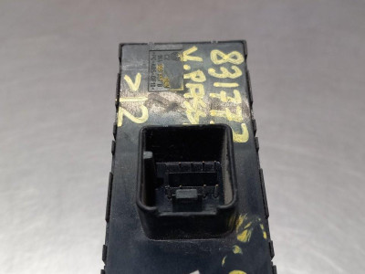 MANDO ELEVALUNAS DELANTERO IZQUIERDO, VOLKSWAGEN, PASSAT BERLINA (362)