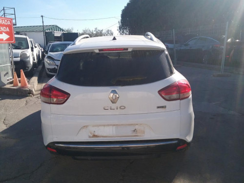  RENAULT CLIO IV GRANDTOUR 