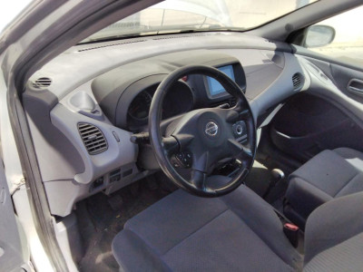 NISSAN ALMERA TINO (V10M)