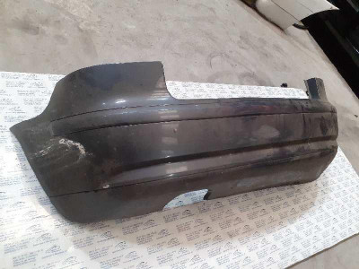 PARAGOLPES TRASERO
