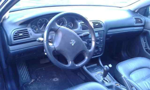 PEUGEOT 406 COUPÉ (S1/S2) — vehículo donante para recambios 