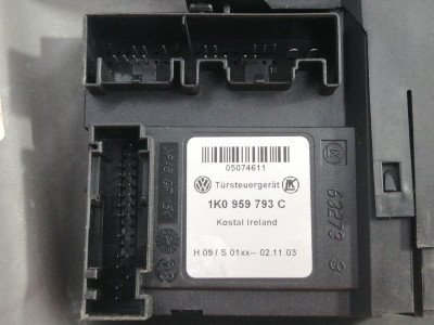 ELEVALUNAS DELANTERO IZQUIERDO, VOLKSWAGEN, GOLF V (1K1)(10.2003)