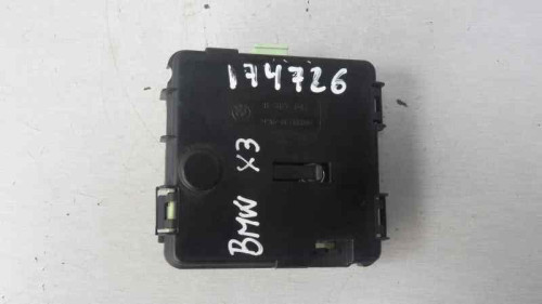  CAJA RELES / FUSIBLES BMW SERIE X3 (E83) 
