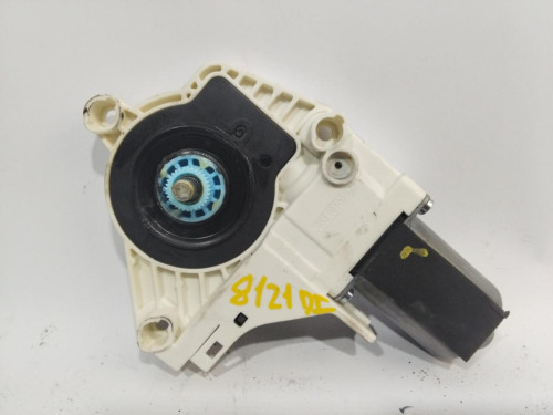 MOTOR ELEVALUNAS DELANTERO IZQUIERDO AUDI A4 AVANT (8K5) 