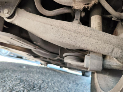 BRAZO SUSPENSION TRASERO DERECHO