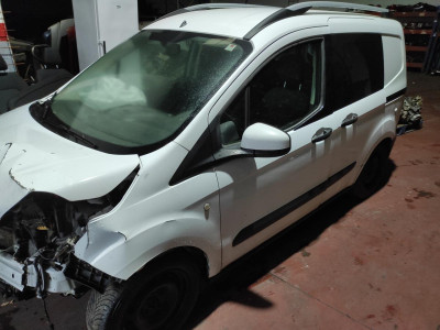 FORD TRANSIT COURIER (C4A)