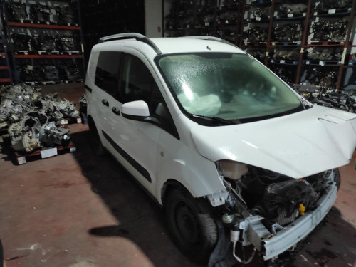 FORD TRANSIT COURIER (C4A) — vehículo donante para recambios 