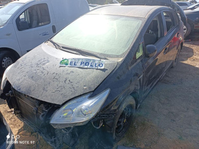 TOYOTA PRIUS (ZVW30)