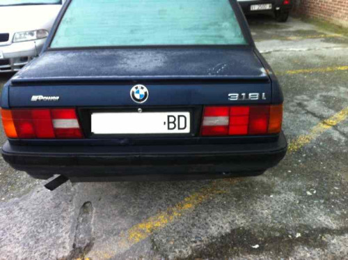 BMW SERIE 3 BERLINA (E30) 