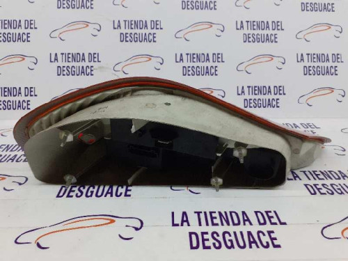  PILOTO TRASERO DERECHO 
