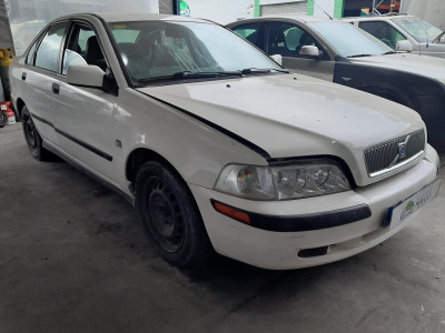 VOLVO S40 BERLINA