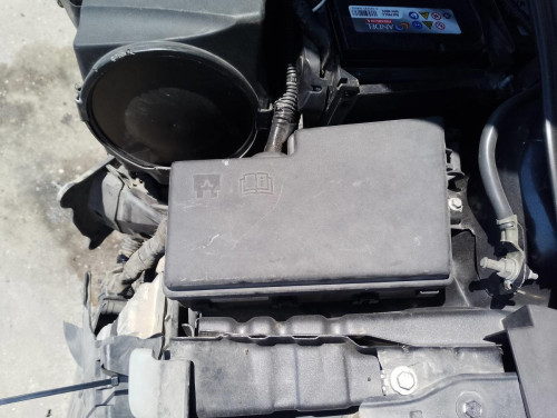 CAJA RELES / FUSIBLES Ford FOCUS BERLINA (CB8) 