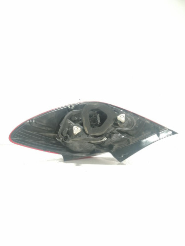  PILOTO TRASERO IZQUIERDO OPEL CORSA D 