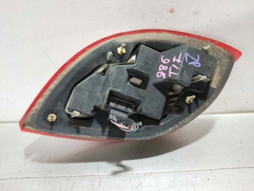 PILOTO TRASERO IZQUIERDO Ford KA (CCQ) 