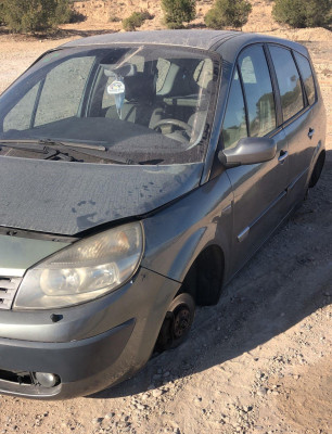 RENAULT SCENIC II (JM)