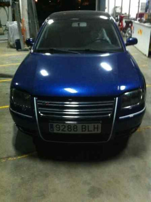 VOLKSWAGEN PASSAT BERLINA (3B3)