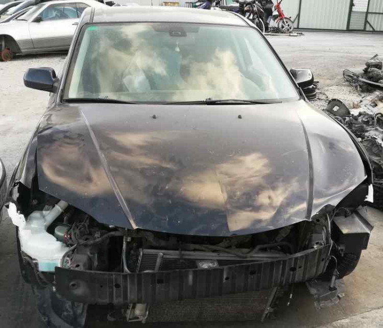 MAZDA 3 BERLINA (BK)
