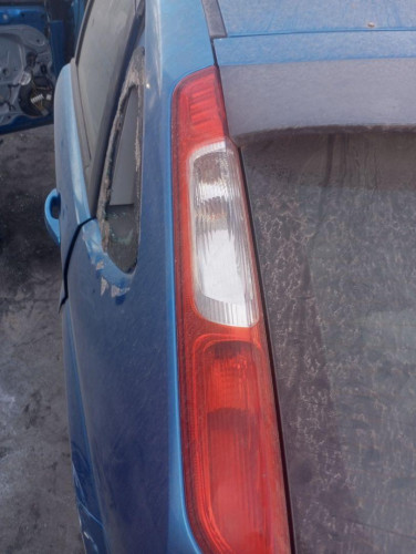 PILOTO TRASERO IZQUIERDO Ford FOCUS BERLINA (CAP) 
