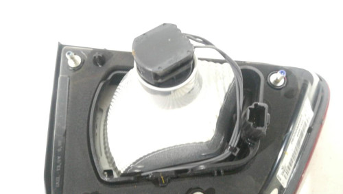  PILOTO TRASERO DERECHO INTERIOR RENAULT KADJAR 