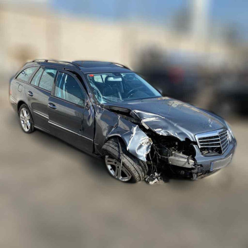  MERCEDES-BENZ CLASE E (BM 211) FAMILIAR 