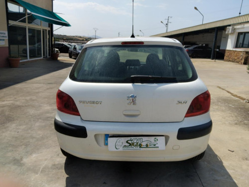 Peugeot 307 (S1)(04.2001->06.2005) — автомобиль-донор на запчасти 