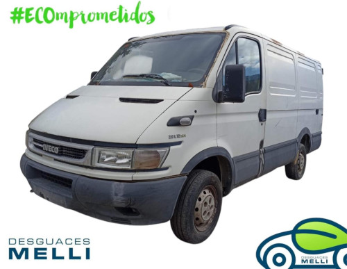 IVECO DAILY FURGÓN — vehículo donante para recambios 