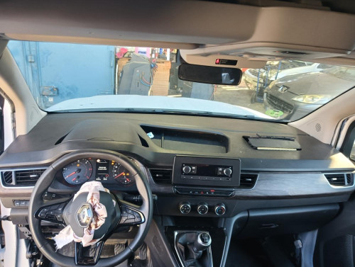 RENAULT KANGOO III — автомобиль-донор на запчасти 